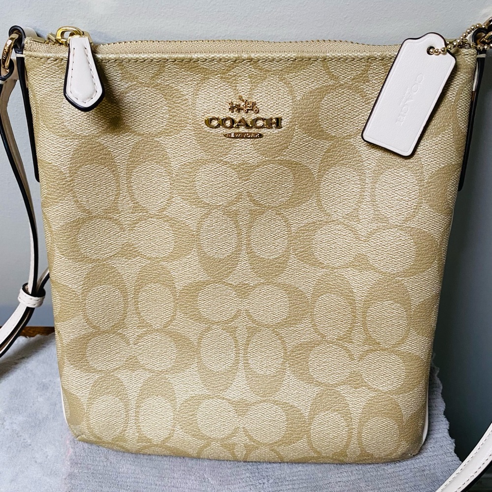 Coach crossbody shoulder bag